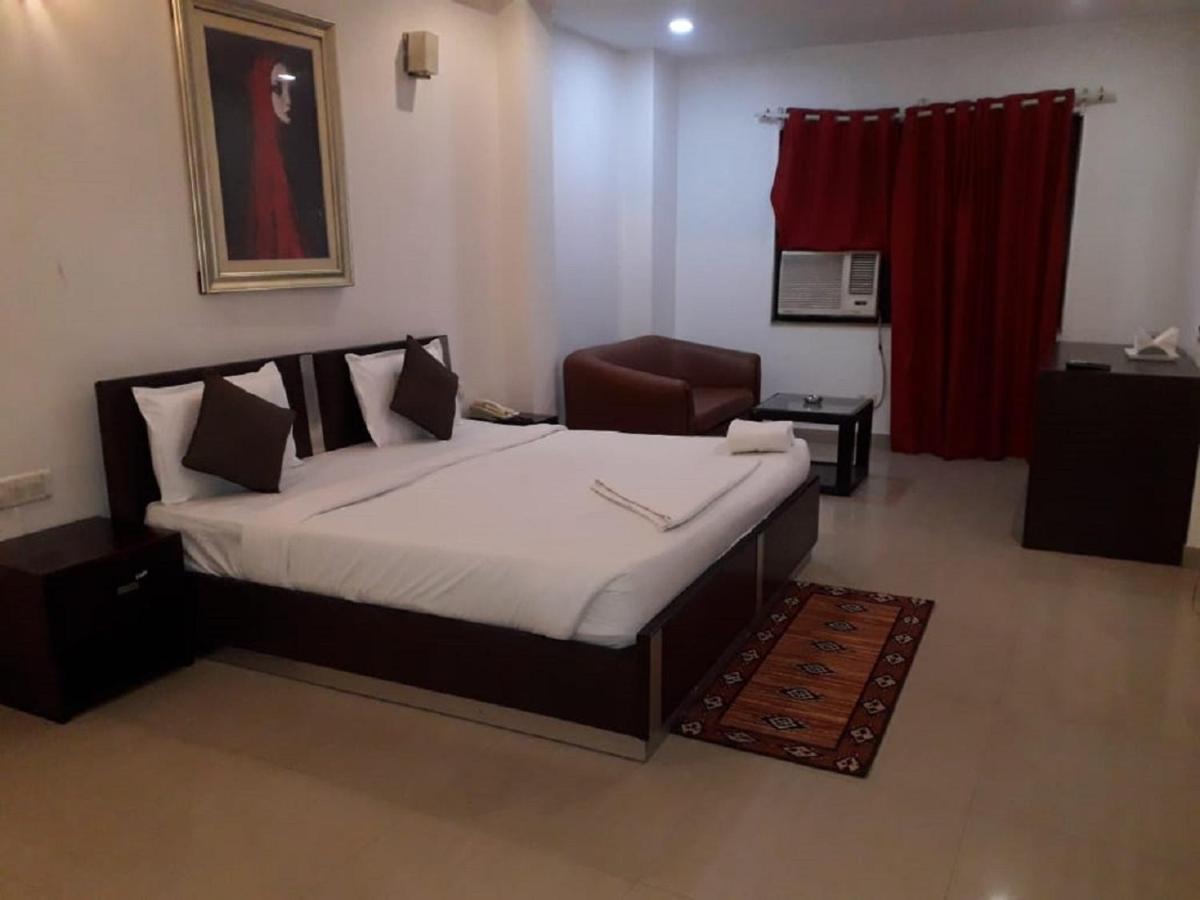 Aerocity Hotel Jindal Palace Delhi- A Well Hygiene Property"All Staff Vaccinated " New Delhi Exterior photo