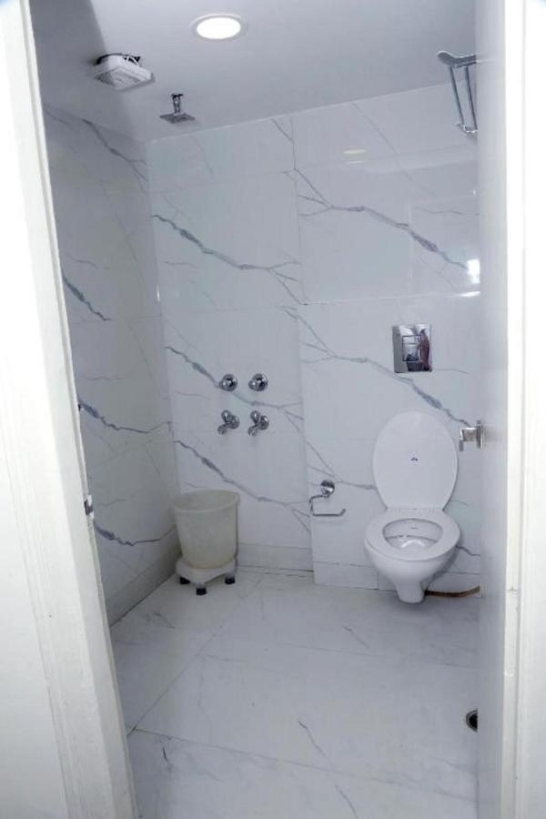 Aerocity Hotel Jindal Palace Delhi- A Well Hygiene Property"All Staff Vaccinated " New Delhi Exterior photo